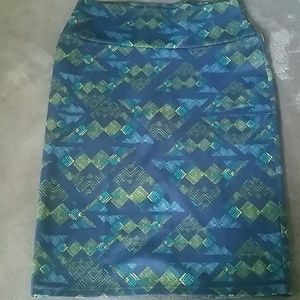 LulaRoe Cassie skirt- Medium